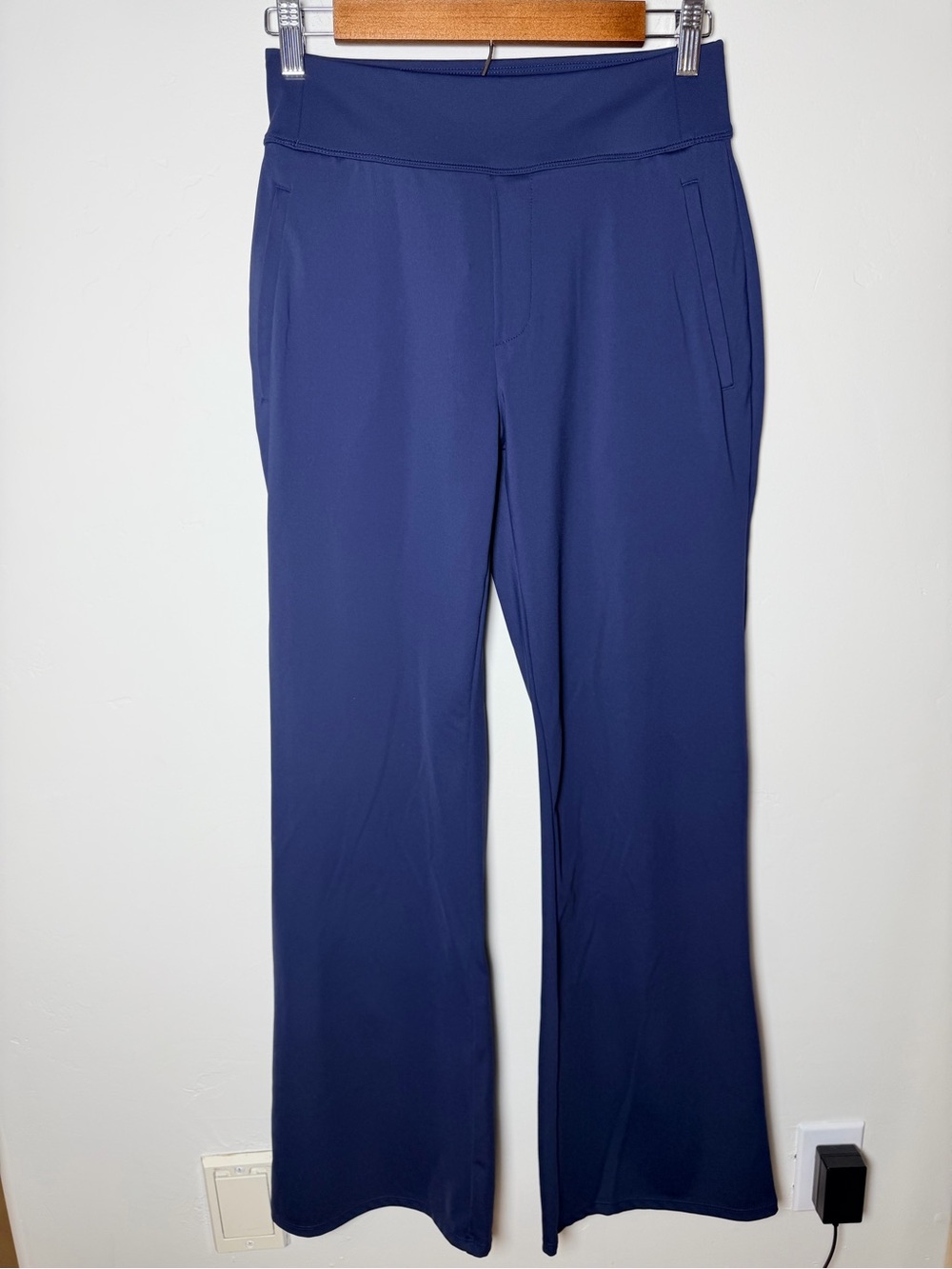 Halara Flex DayStretch Mid Rise Side Zipper Pocket Work Flare Pants blue M tall - Picture 3 of 5